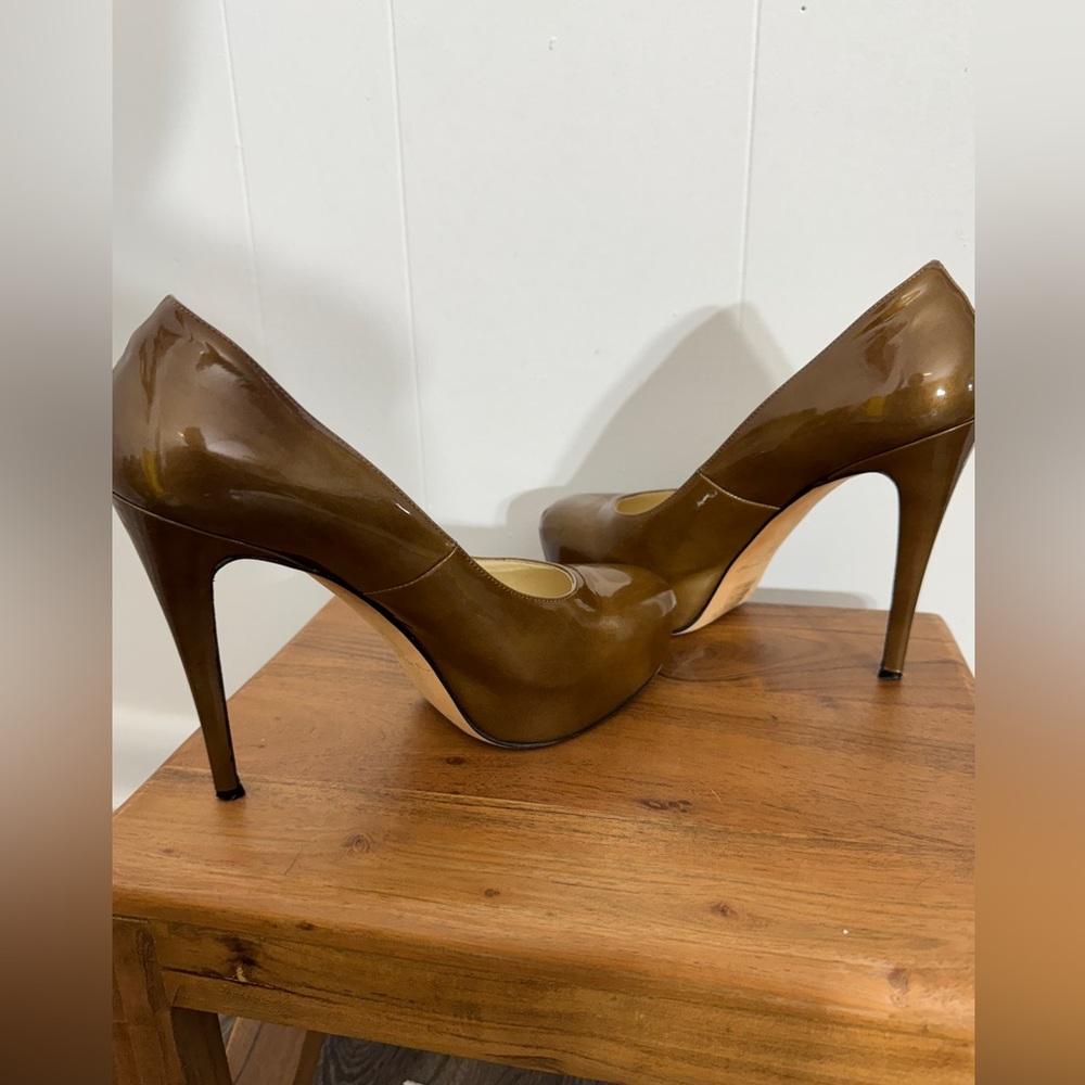Brian Atwood Maniac Pumps - Picture 9 of 10